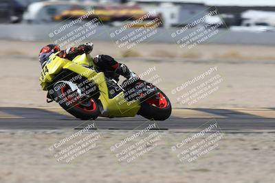 media/Apr-18-2025-CVMA Friday Practice (Fri) [[88baa45499]]/Racer 3/Session 5 (Turn 14 Tip In)/